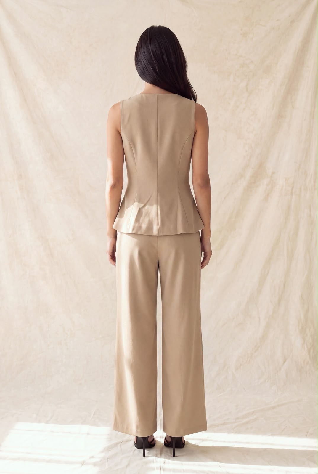 GOLD BUTTON PEPLUM TOP IT93720