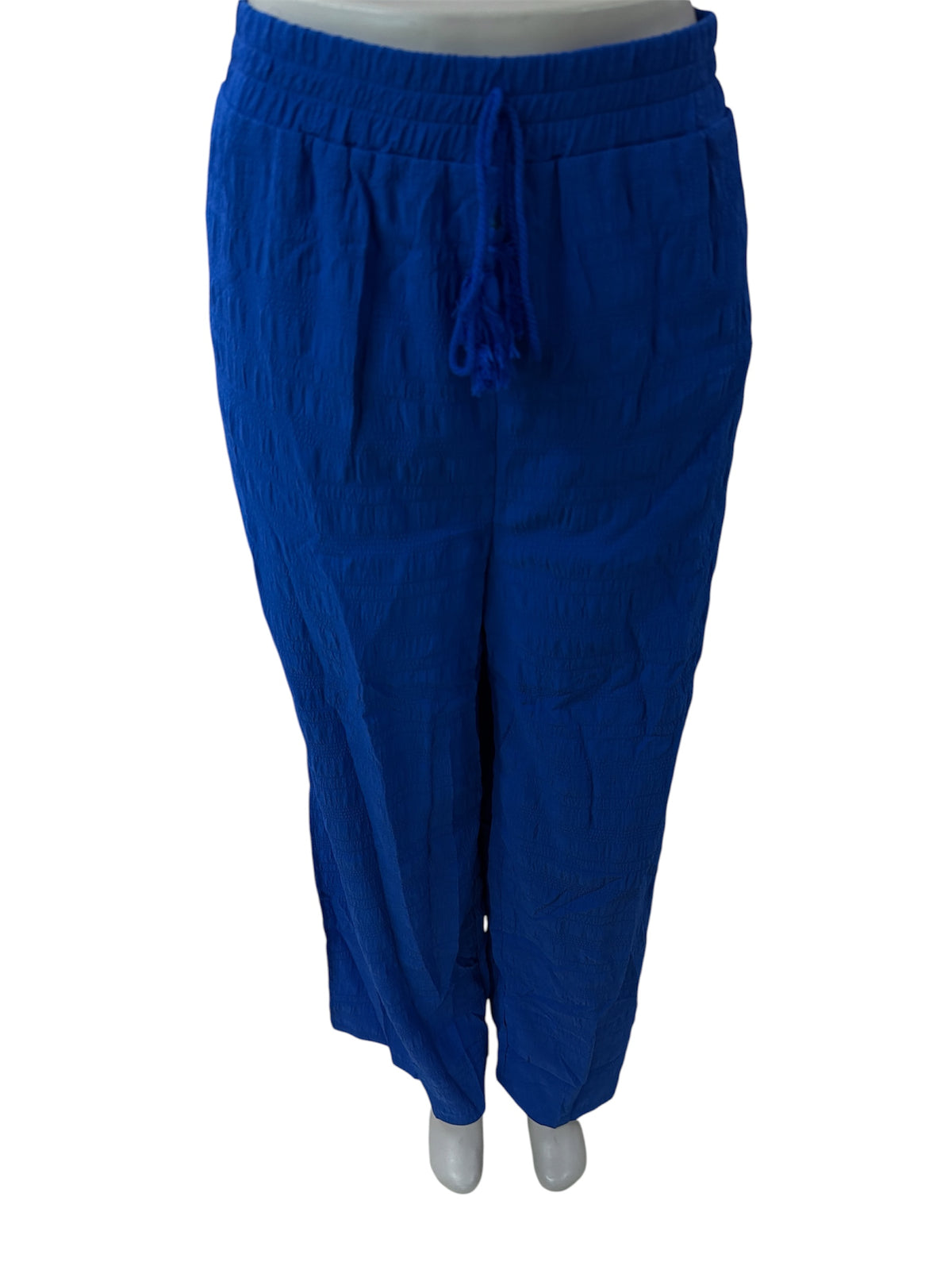 TEXTURED SOLID PANTS LC7712404