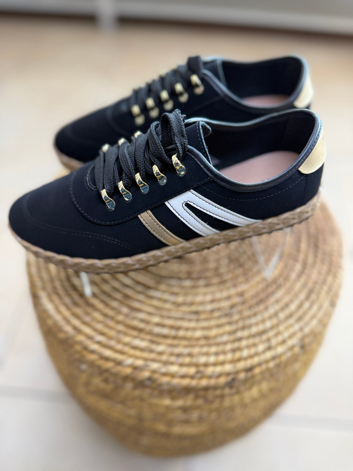 SNEAKER MOLECA 5696.343